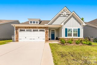 6412 Cambridge Drive, Harrisburg, NC 28075