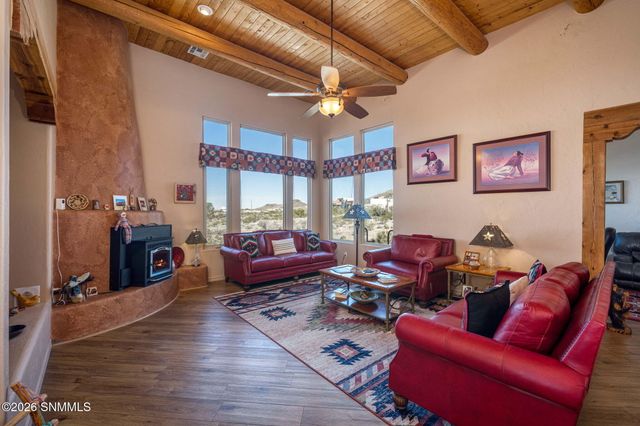 5048 Ventana View Road, Las Cruces, NM 88011