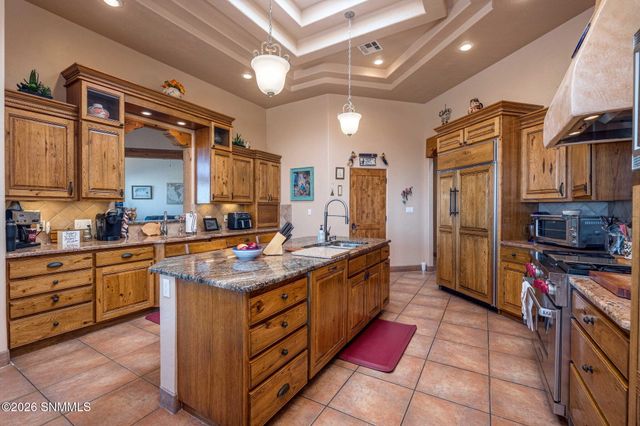 5048 Ventana View Road, Las Cruces, NM 88011