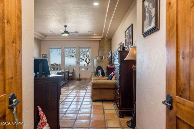 5048 Ventana View Road, Las Cruces, NM 88011