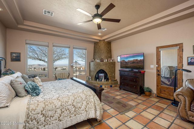 5048 Ventana View Road, Las Cruces, NM 88011