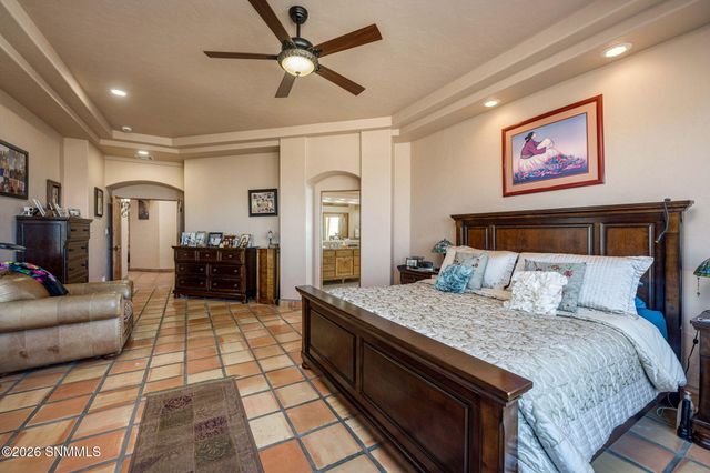 5048 Ventana View Road, Las Cruces, NM 88011