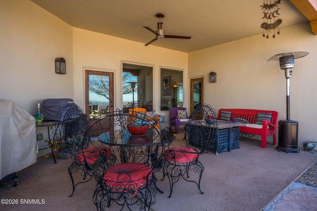 5048 Ventana View Road, Las Cruces, NM 88011