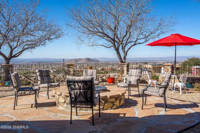 5048 Ventana View Road, Las Cruces, NM 88011