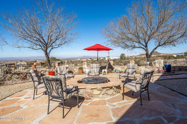 5048 Ventana View Road, Las Cruces, NM 88011