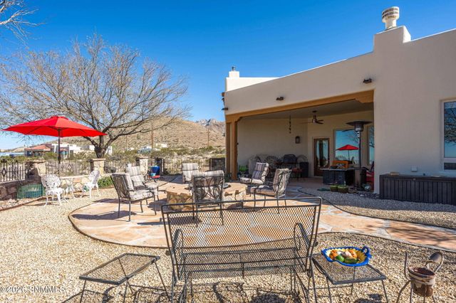 5048 Ventana View Road, Las Cruces, NM 88011