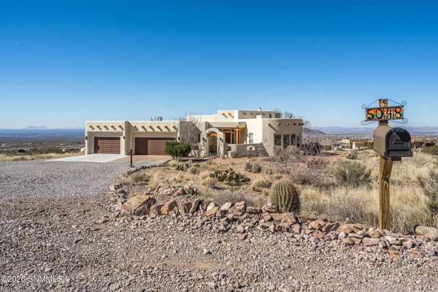5048 Ventana View Road, Las Cruces, NM 88011