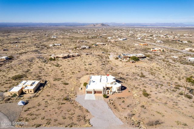 5048 Ventana View Road, Las Cruces, NM 88011