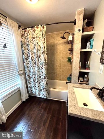 14 WARD AVE, Leesburg, NJ 08327