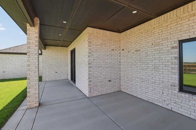 35 Stone Bluff Drive, Canyon, TX 79015