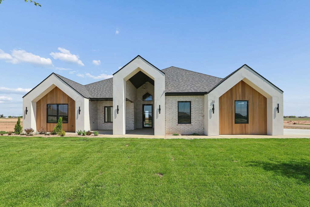 35 Stone Bluff Drive, Canyon, TX 79015
