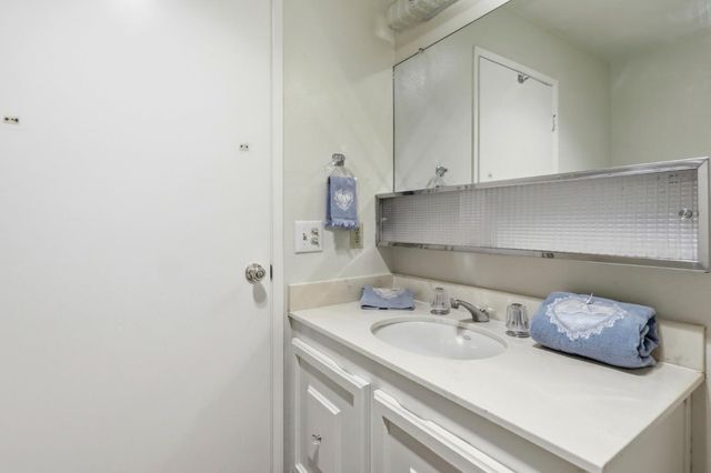 5492 Cribari Bend, San Jose, CA 95135
