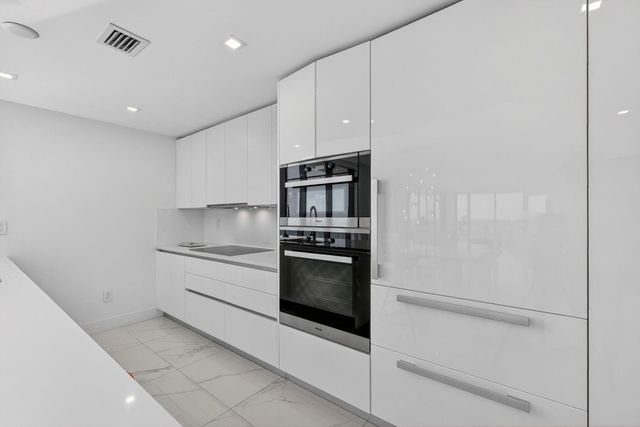 730 N Ocean Boulevard 1204, Pompano Beach, FL 33062