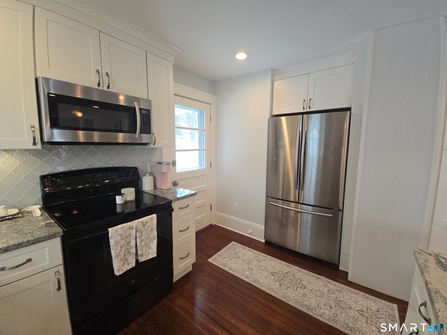 14 Church Street, Portland, CT 06480