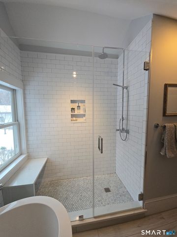 14 Church Street, Portland, CT 06480