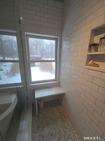 14 Church Street, Portland, CT 06480