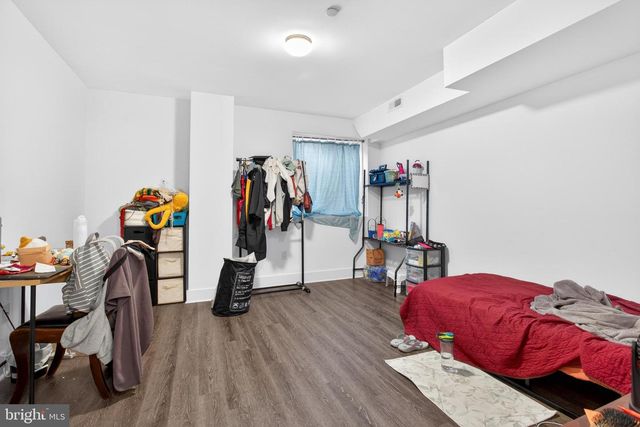 1956 N 8TH ST, Philadelphia, PA 19122