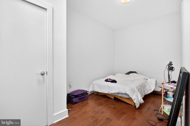 1956 N 8TH ST, Philadelphia, PA 19122