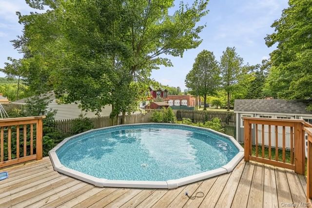15 Elm Street, Greenwood Lake, NY 10925