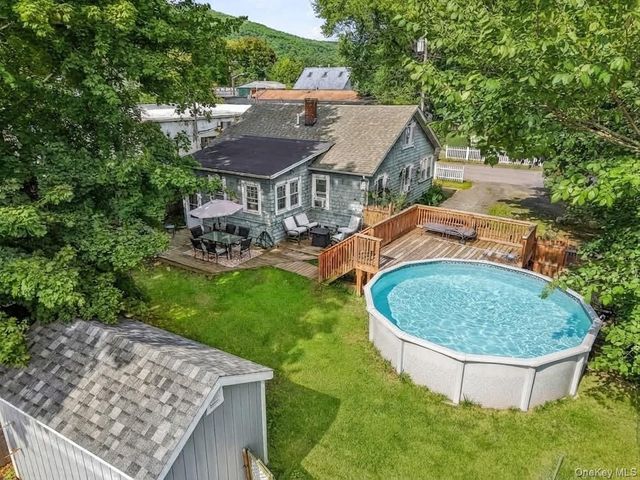 15 Elm Street, Greenwood Lake, NY 10925