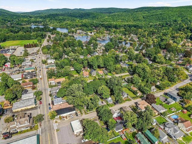 15 Elm Street, Greenwood Lake, NY 10925
