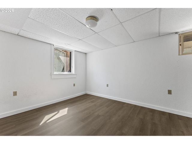 2124 Ne 9TH Ave, Portland, OR 97212