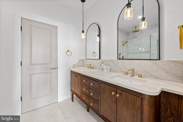 309 E 22ND ST, Baltimore, MD 21218