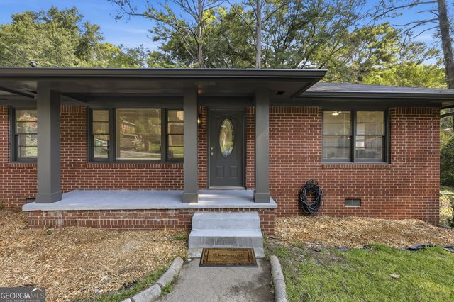 1300 Waverly Drive, Forest Park, GA 30297