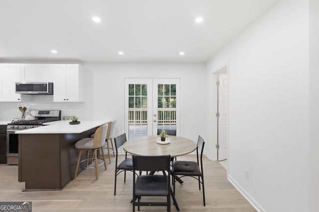 1300 Waverly Drive, Forest Park, GA 30297
