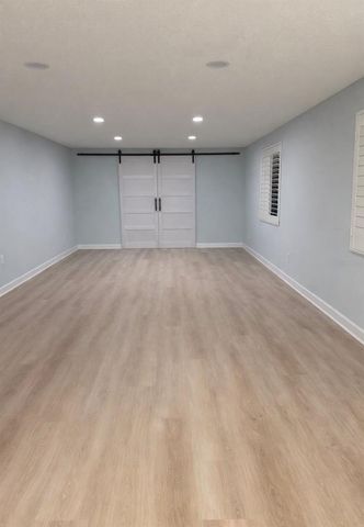 676 EL CENTRO, Longboat Key, FL 34228