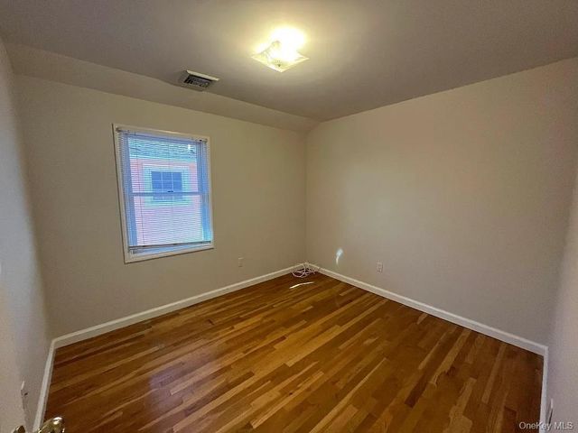 15724 20th Road, Whitestone, NY 11357