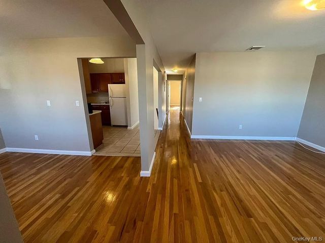 15724 20th Road, Whitestone, NY 11357