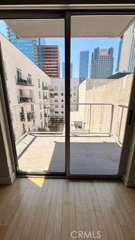 645 W 9th Street 618, Los Angeles, CA 90015