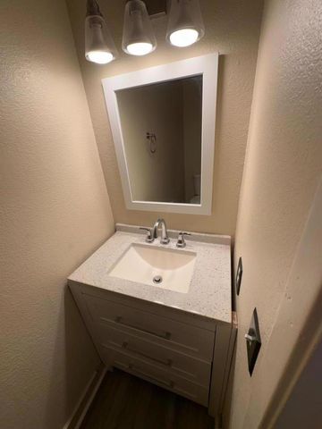 420 Tortola Way 420, San Jose, CA 95133
