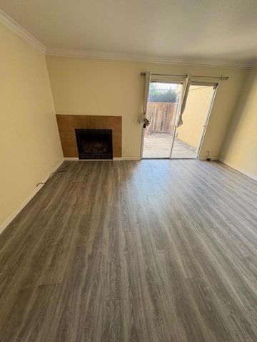 420 Tortola Way 420, San Jose, CA 95133