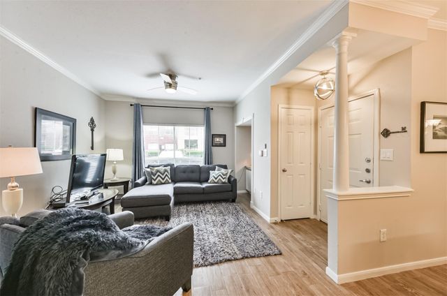 1330 Old Spanish Trail 8104, Houston, TX 77054