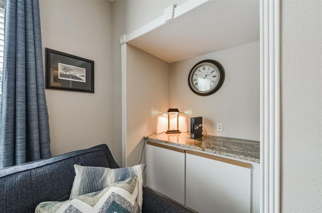 1330 Old Spanish Trail 8104, Houston, TX 77054