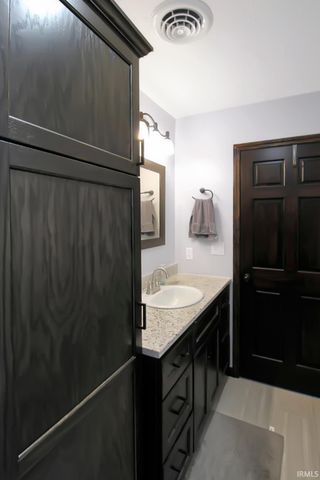 1020 S Prince Street, Princeton, IN 47670