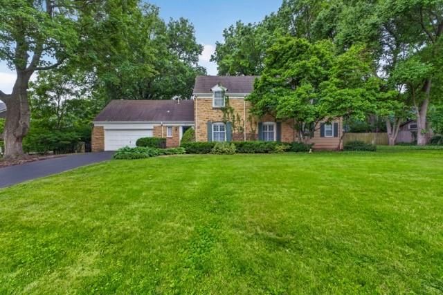 829 W 54th Terrace, Kansas City, MO 64112