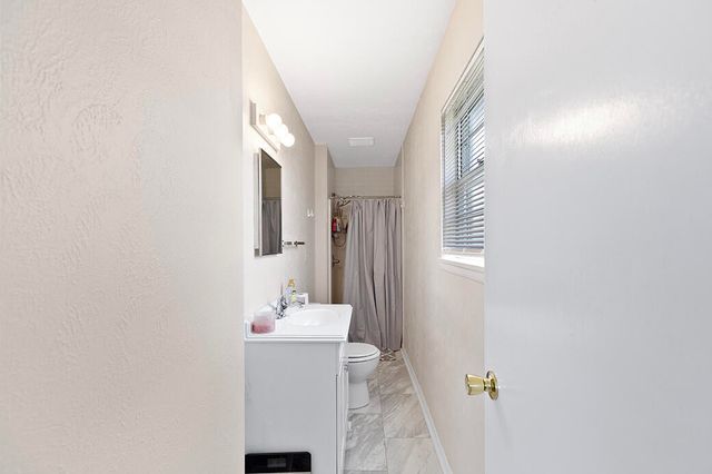 4021 E 15th Place, Joplin, MO 64801