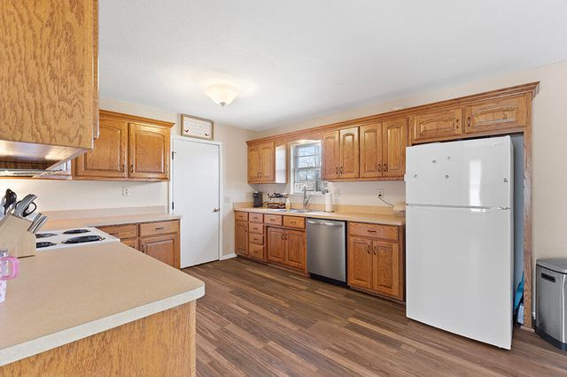 4021 E 15th Place, Joplin, MO 64801