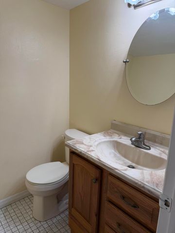 10442 Sunrise Lakes Boulevard 210, Sunrise, FL 33322