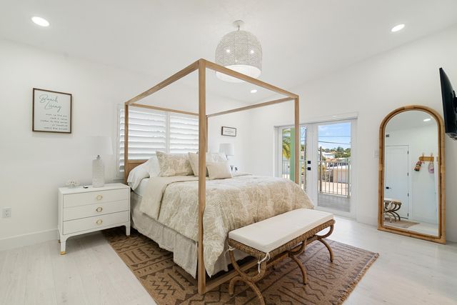 889 Ellen Drive, Key Largo, FL 33037