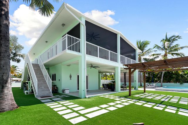 889 Ellen Drive, Key Largo, FL 33037