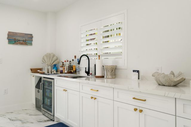 889 Ellen Drive, Key Largo, FL 33037