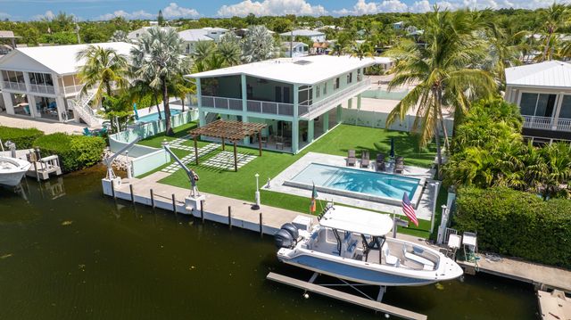 889 Ellen Drive, Key Largo, FL 33037