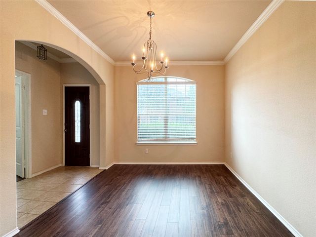 9100 Spurs Trail, Cross Roads, TX 76227