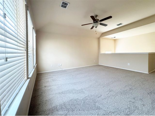 9100 Spurs Trail, Cross Roads, TX 76227