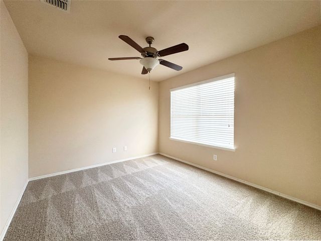 9100 Spurs Trail, Cross Roads, TX 76227