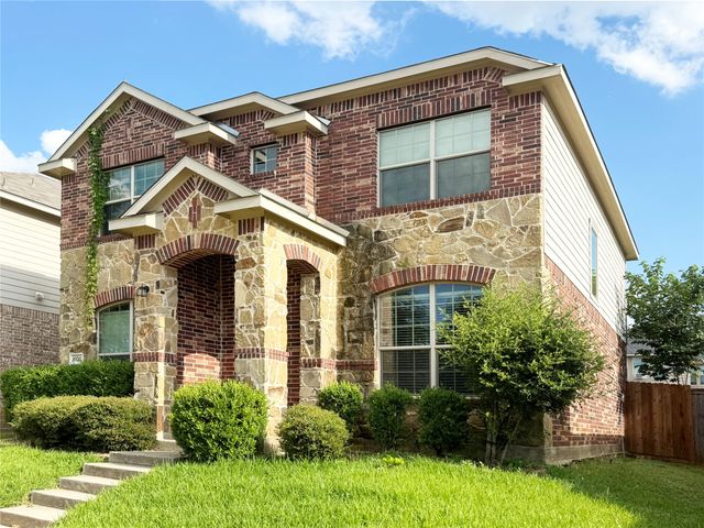 9100 Spurs Trail, Cross Roads, TX 76227